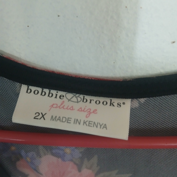 Bobbie Brooks Black Floral Tank Top (0318) - Picture 3 of 3